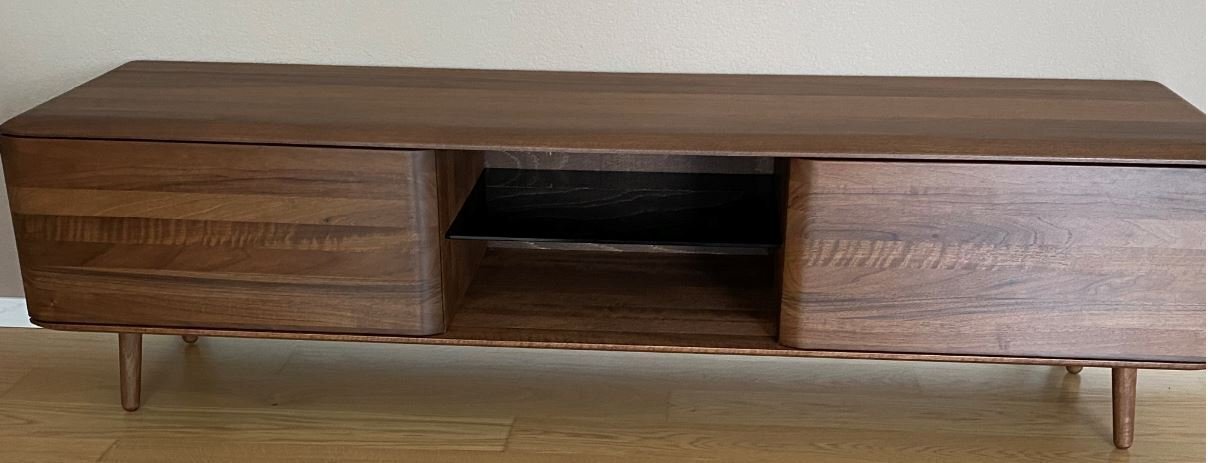Woak Lowboard Malin With Wooden Legs-walnut
