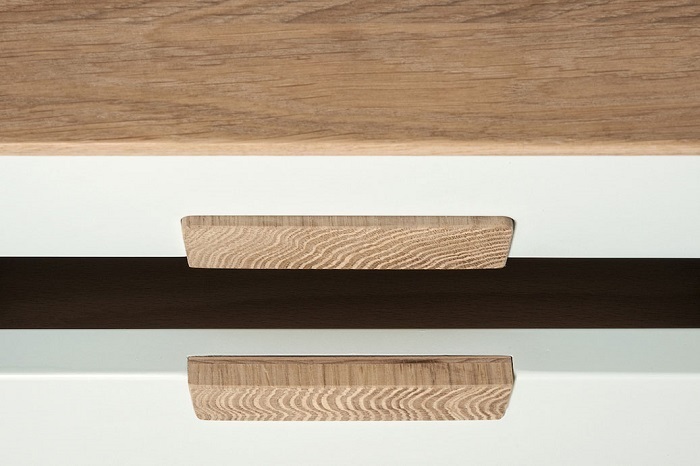 Whiteoak Nightstand Eilert