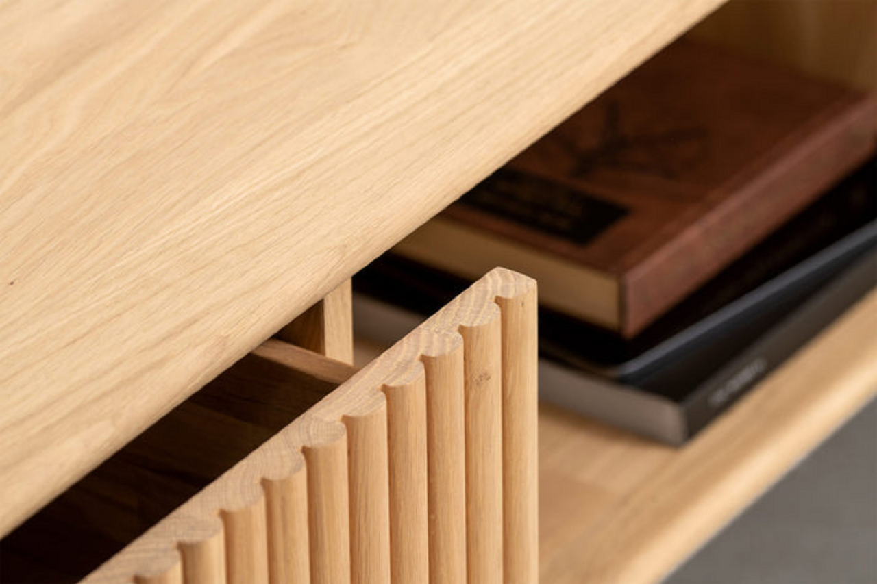 Solid by WhiteOak Groove-Lowboard - Oak