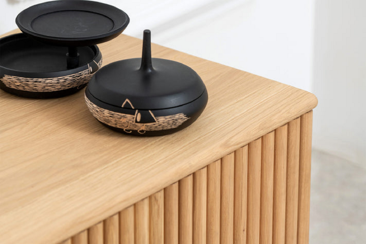 Solid by WhiteOak Groove-Lowboard - Oak