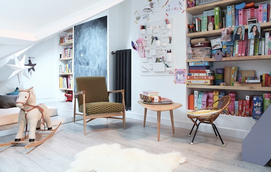 Red Edition Floating Armchair