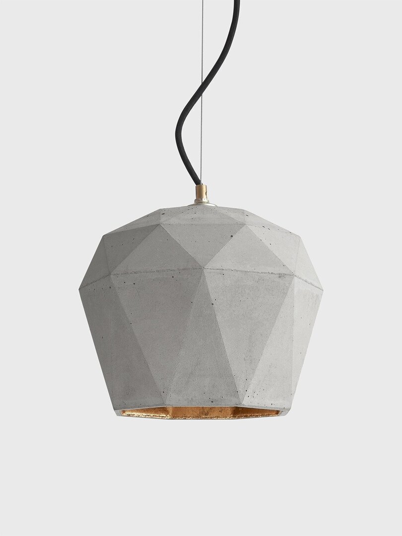 Gantlights T4 - große Hängeleuchte trianguliert - Heller Beton - Schwarz - Gold