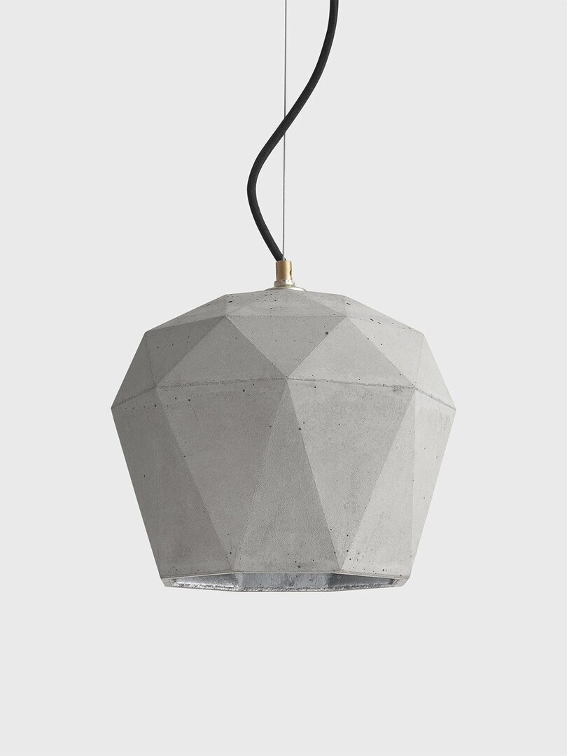 Gantlights T4 - große Hängeleuchte trianguliert - Heller Beton - Schwarz - Silber