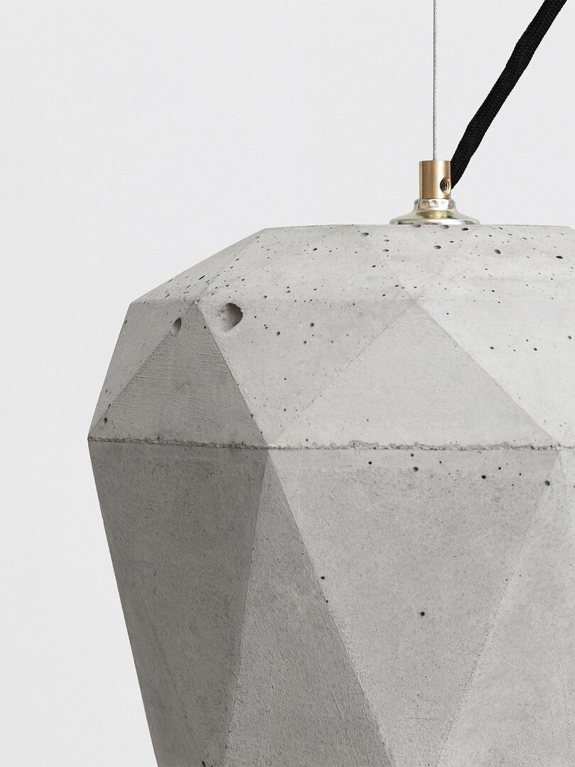 Gantlights T4 - große Hängeleuchte trianguliert - Heller Beton - Schwarz