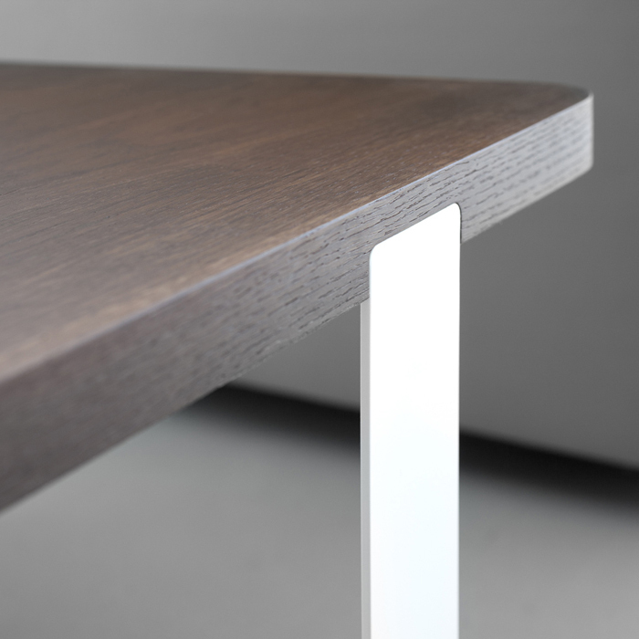 Meme Design INN 2 - Coffee-Table with Smoked Oak Top