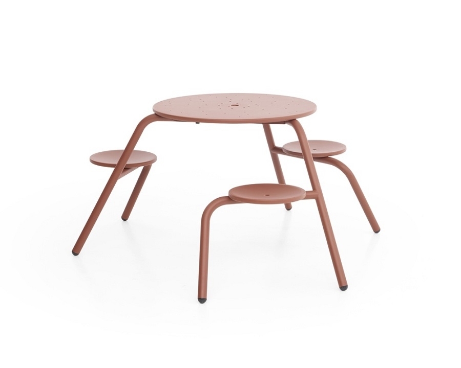 Extremis Virus 3-Seater Outdoor Picnic Table