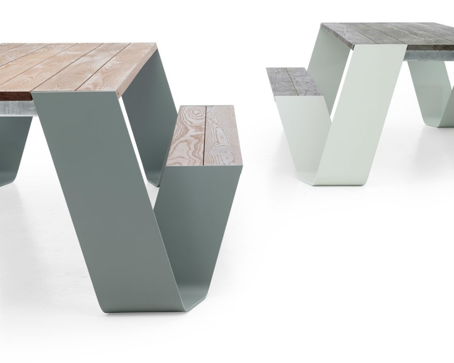 Extremis Hopper Picnic Table 300 cm