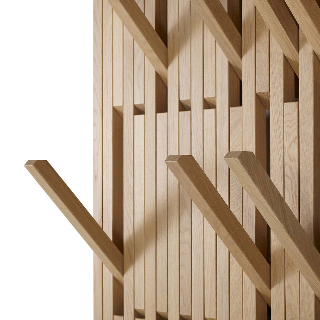 Peruse - Piano Garderobe small
