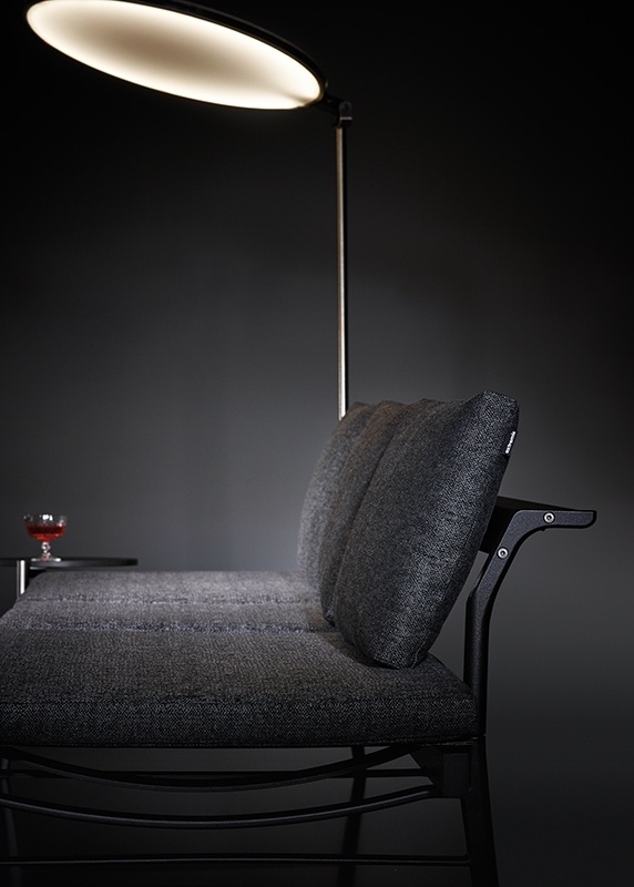 Extremis Sol+Luna Sun Shade with Light