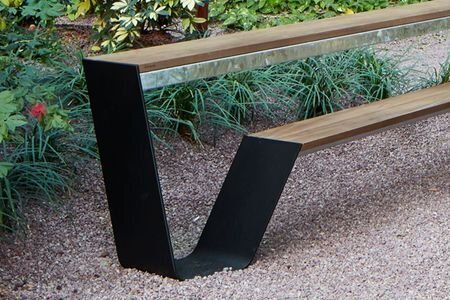 Extremis Hopper Bench 240 cm