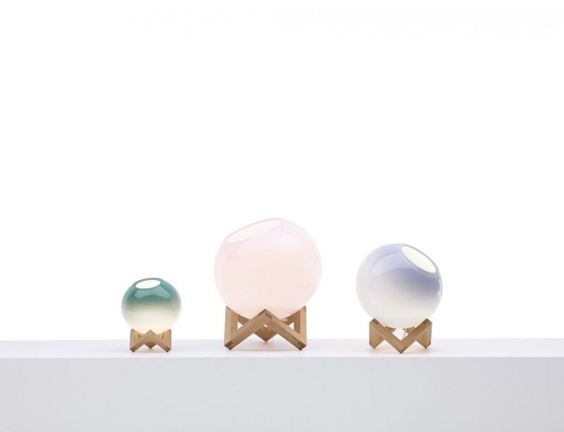 Peruse MCE Lamp