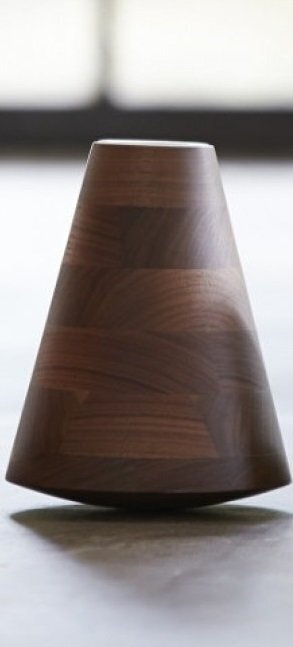 Peruse Etna Vase Klein - walnuss 