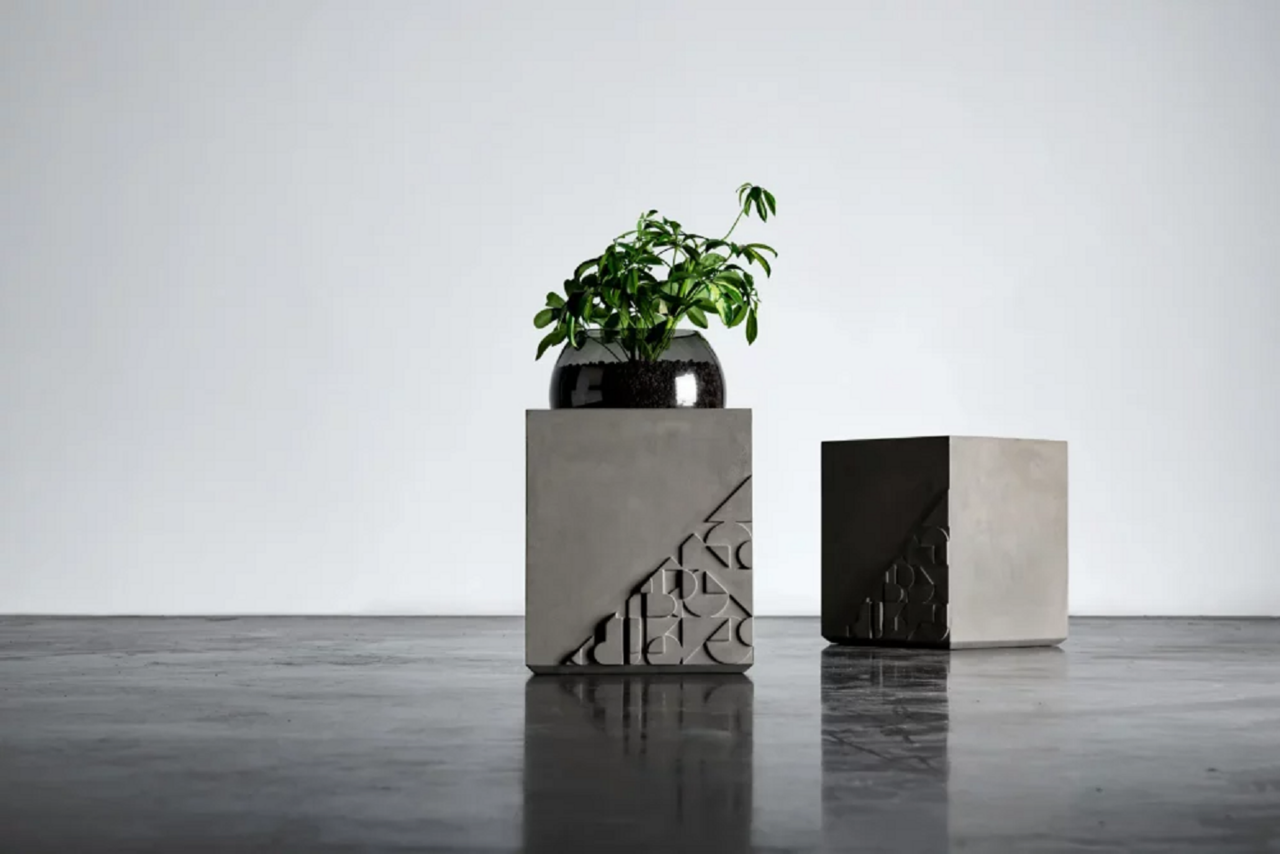 Lyon Beton Curb Accent - Tisch