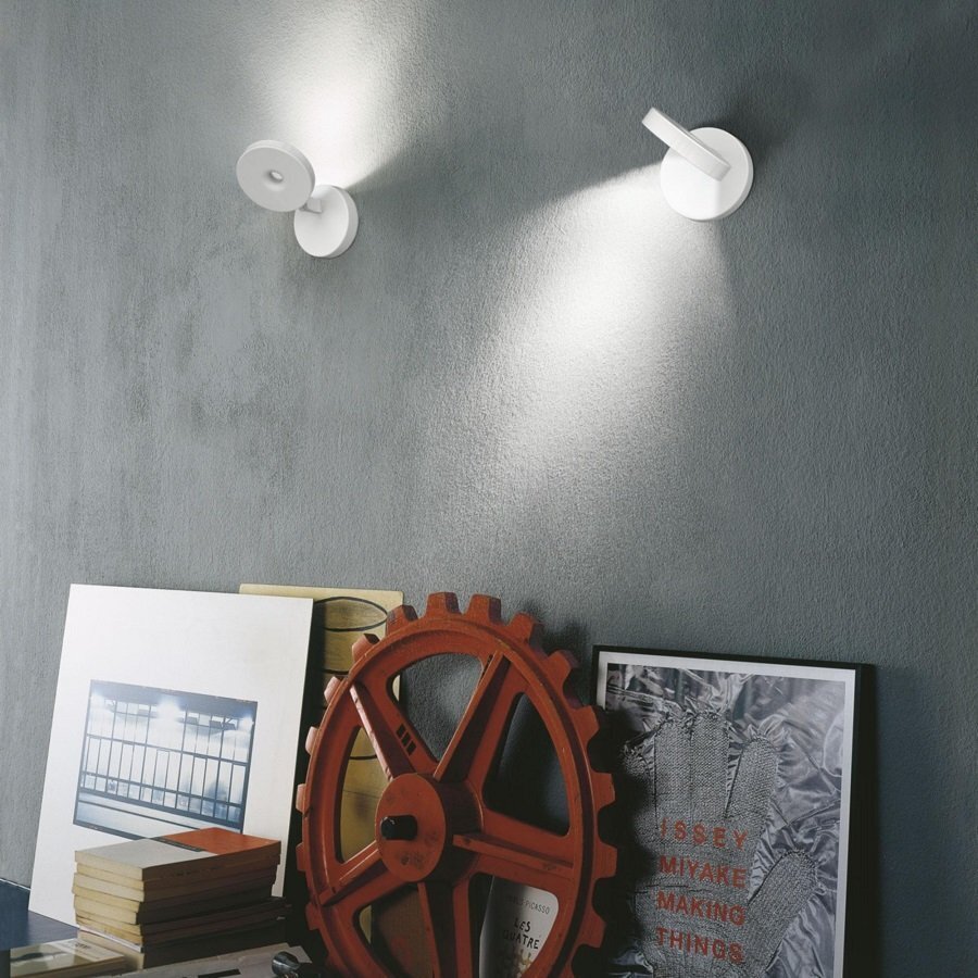 Rotaliana String H0 LED Wandleuchte