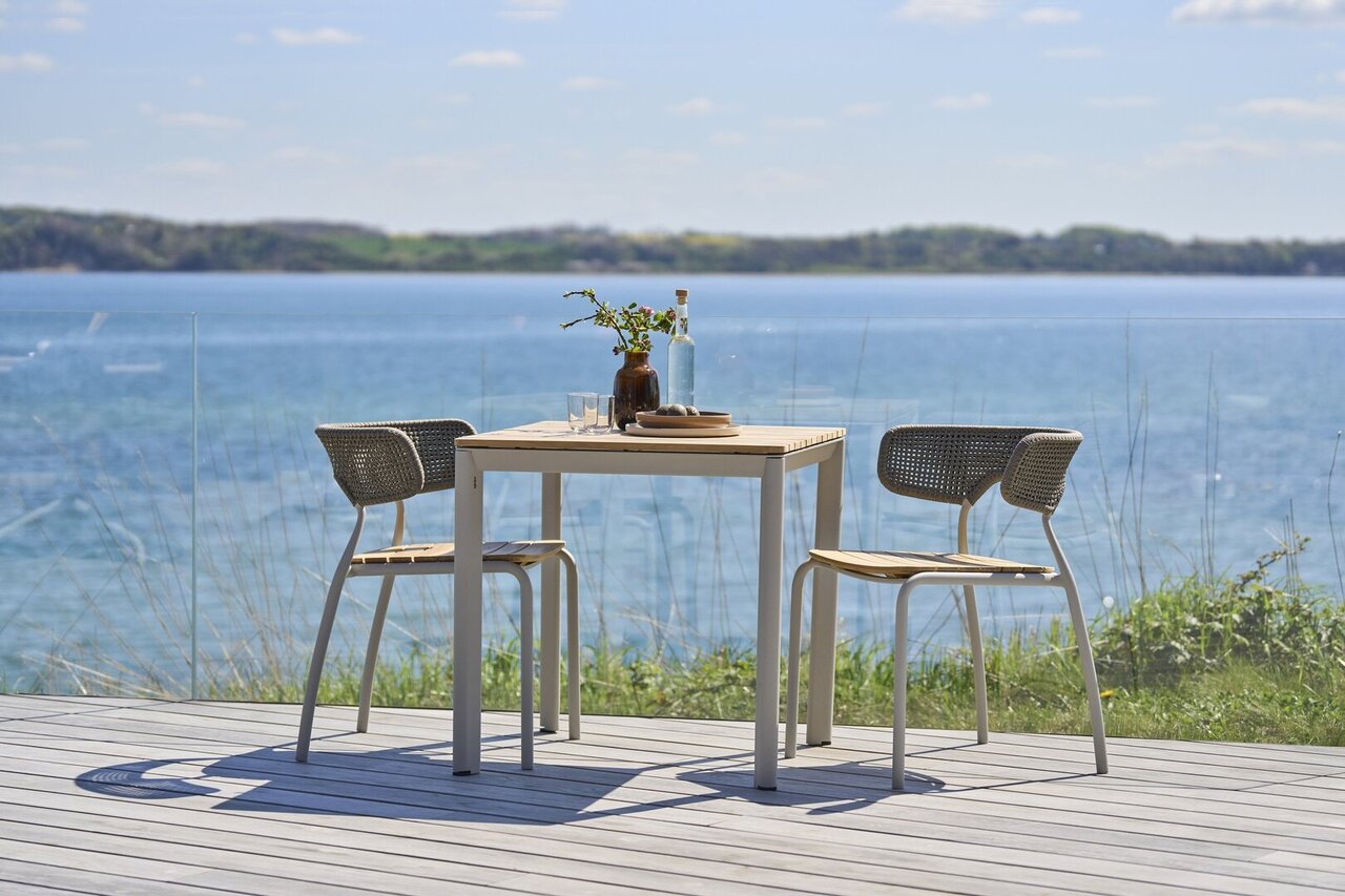 Mindo 101 Dining table 74x74cm - Esstisch