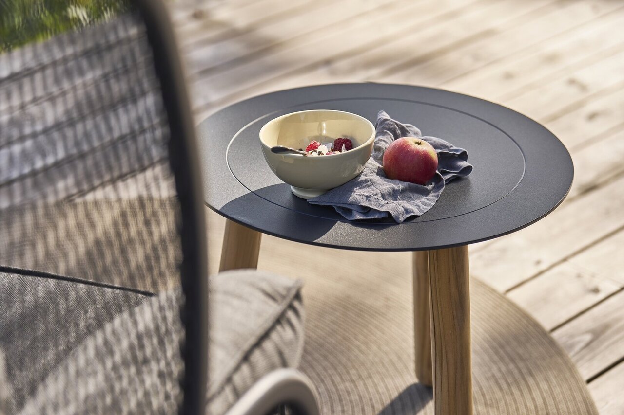 Mindo 118 Side Table - Beistelltisch - Teak - Dark Grey