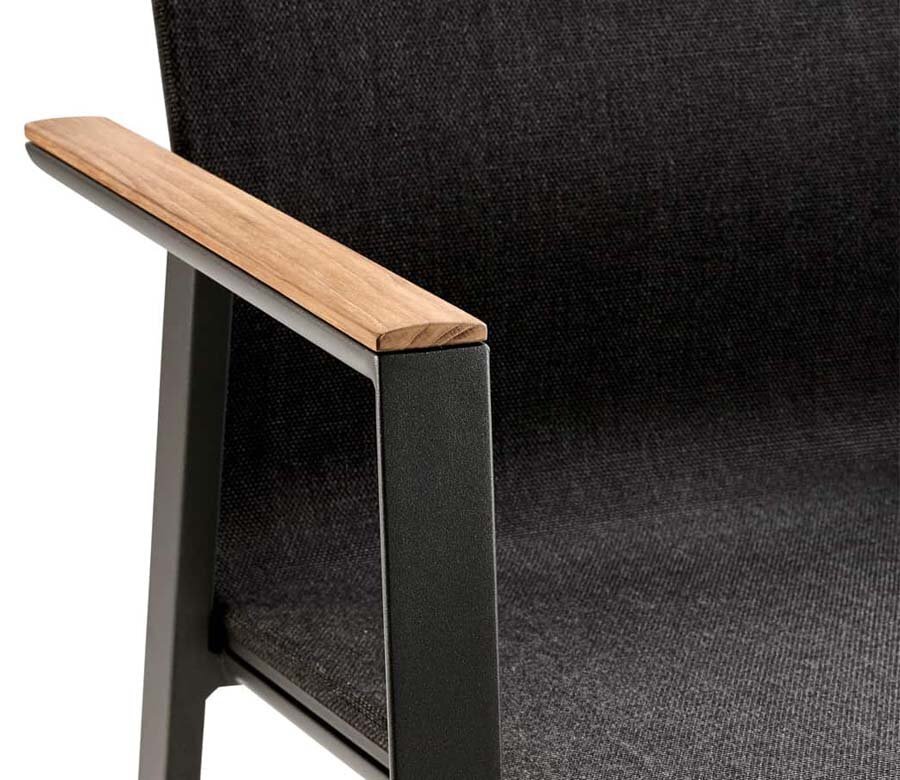 Solpuri SOUL Stapelsessel Hoch mit Teak-Armlehne