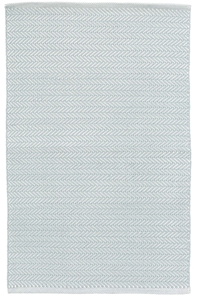 Dash and Albert Herringbone Light Blue/Ivory Indoor/Outdoor Rug