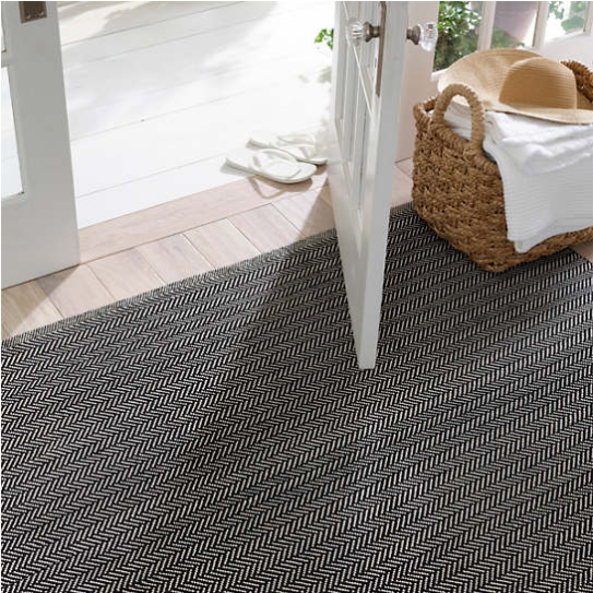 Dash And Albert Herringbone Black Indoor/Outdoor Rug