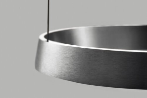 Light-Point Edge Round Titanium