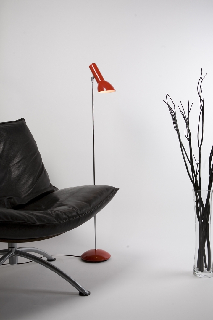 CPH Lighting Oblique Stehleuchte Hochglanz Rot