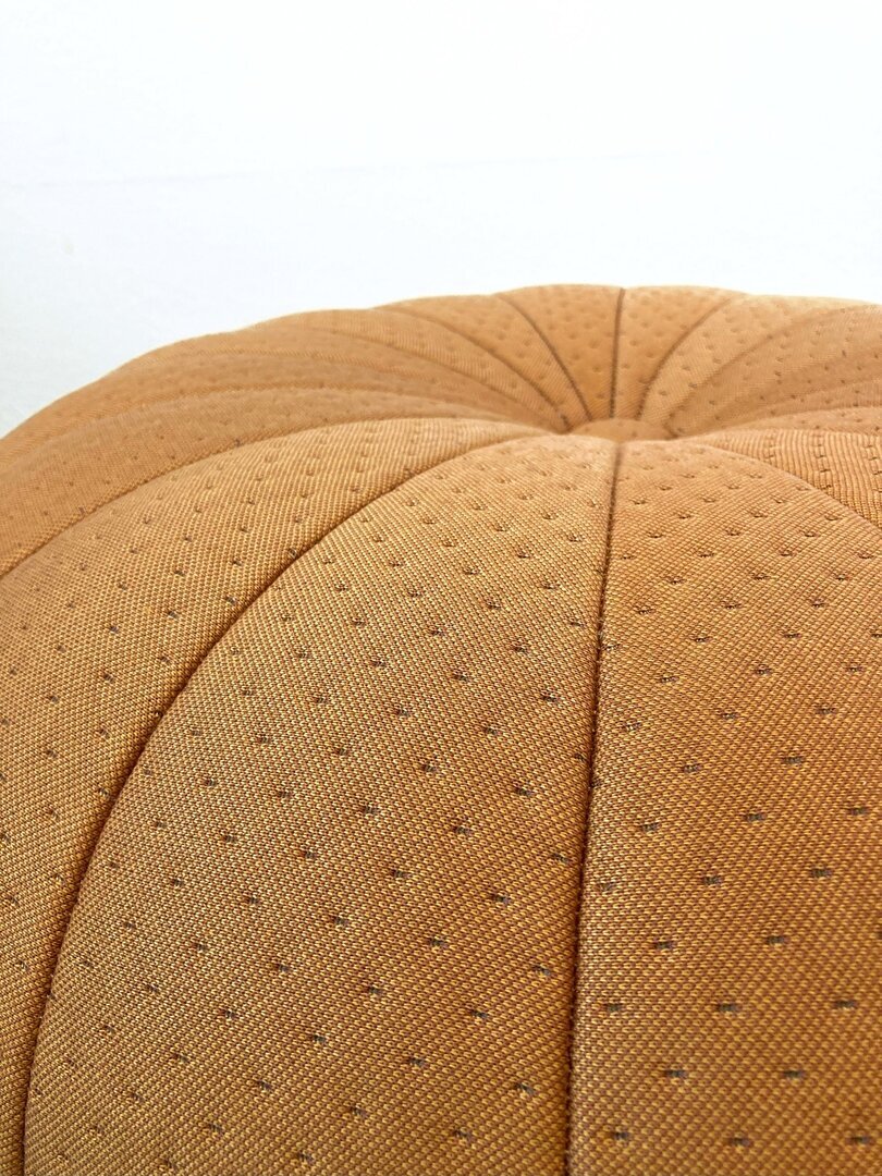 Harto Claudie Pouf - Ochre