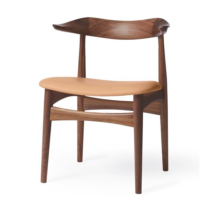 Warm Nordic Cow Horn Chair with Oiled Walnut - Nature