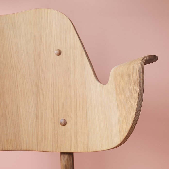 Warm Nordic Gesture Chair - Oiled oak