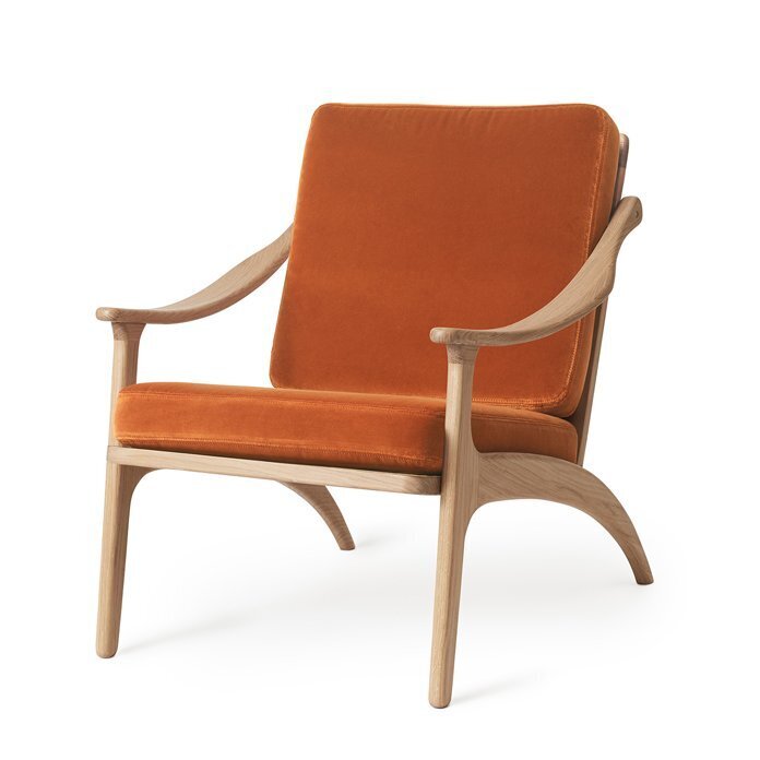 Warm Nordic Lean Back Lounge chair with Oak - Rusty rose velvet