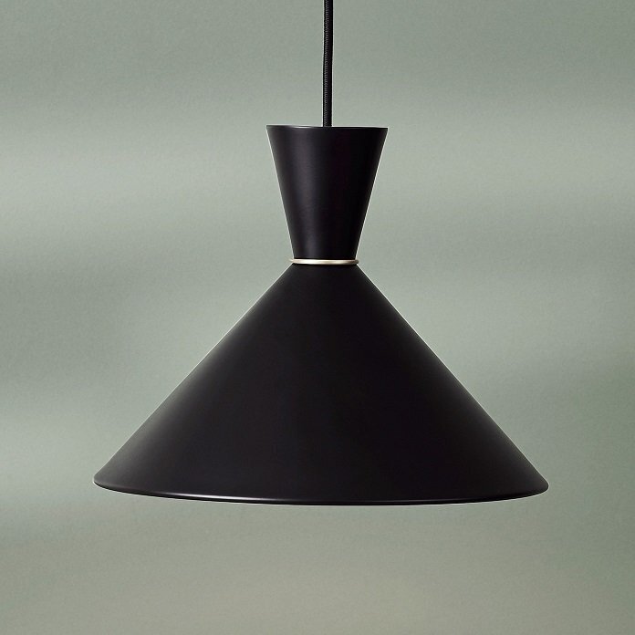 Warm Nordic Bloom Pendant - Black noir