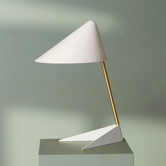 Warm Nordic Ambience Table Lamp - Warm white Brass