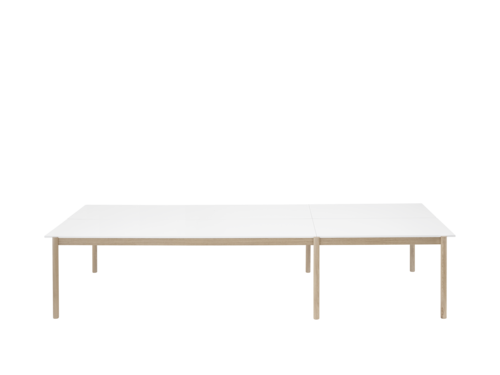 Muuto Linear System Configuration 1 - White Laminate/White ABS/Oak