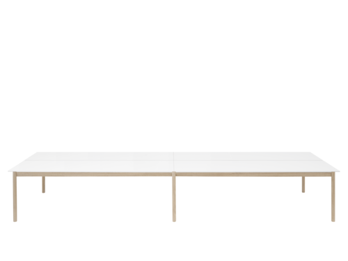 Muuto Linear System Configuration 2 - White Laminate/White ABS/Oak