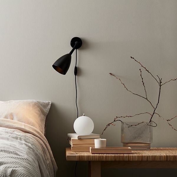 Belid Trotsig Wall Lamp Ø104 H400 - Black