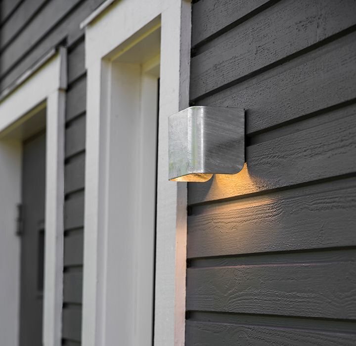 Belid Taurus Wall Lamp IP54 L150