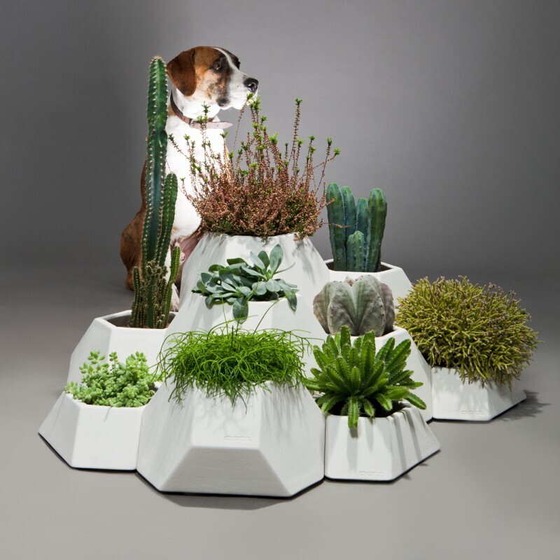 Pott Flame 14 Plant Container