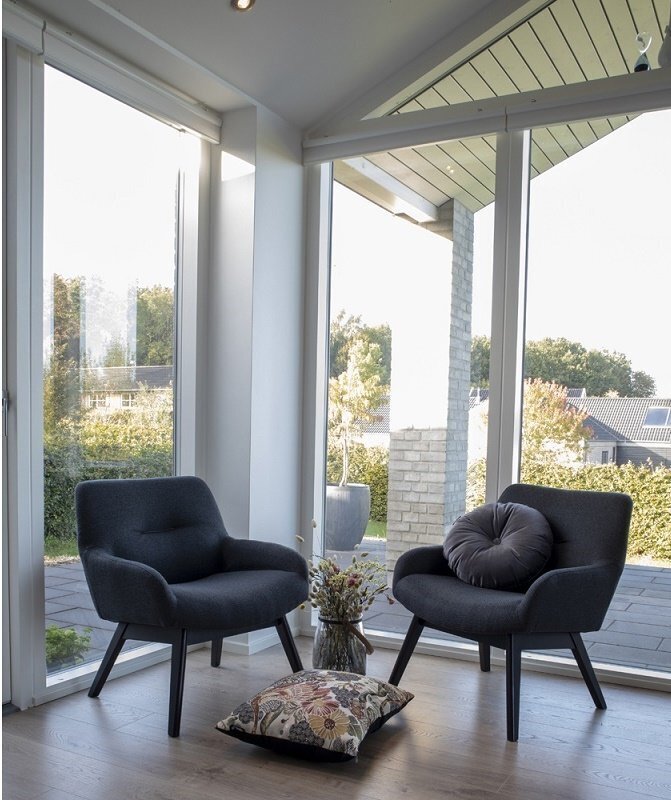 House N London Lounge Chair