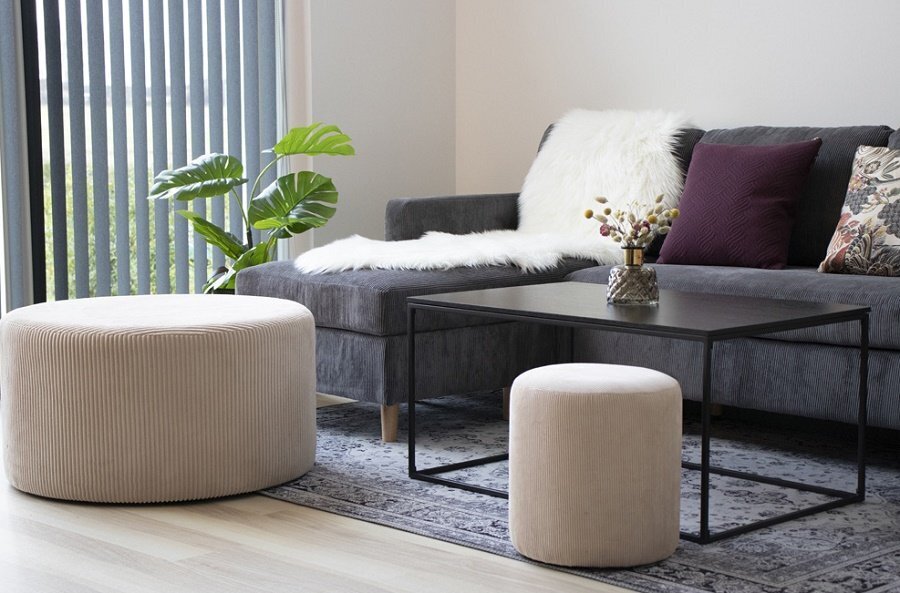 House N Lambskin Artificial Rug - Ivory