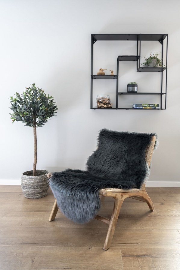 House N Lambskin Artificial Rug - Grey