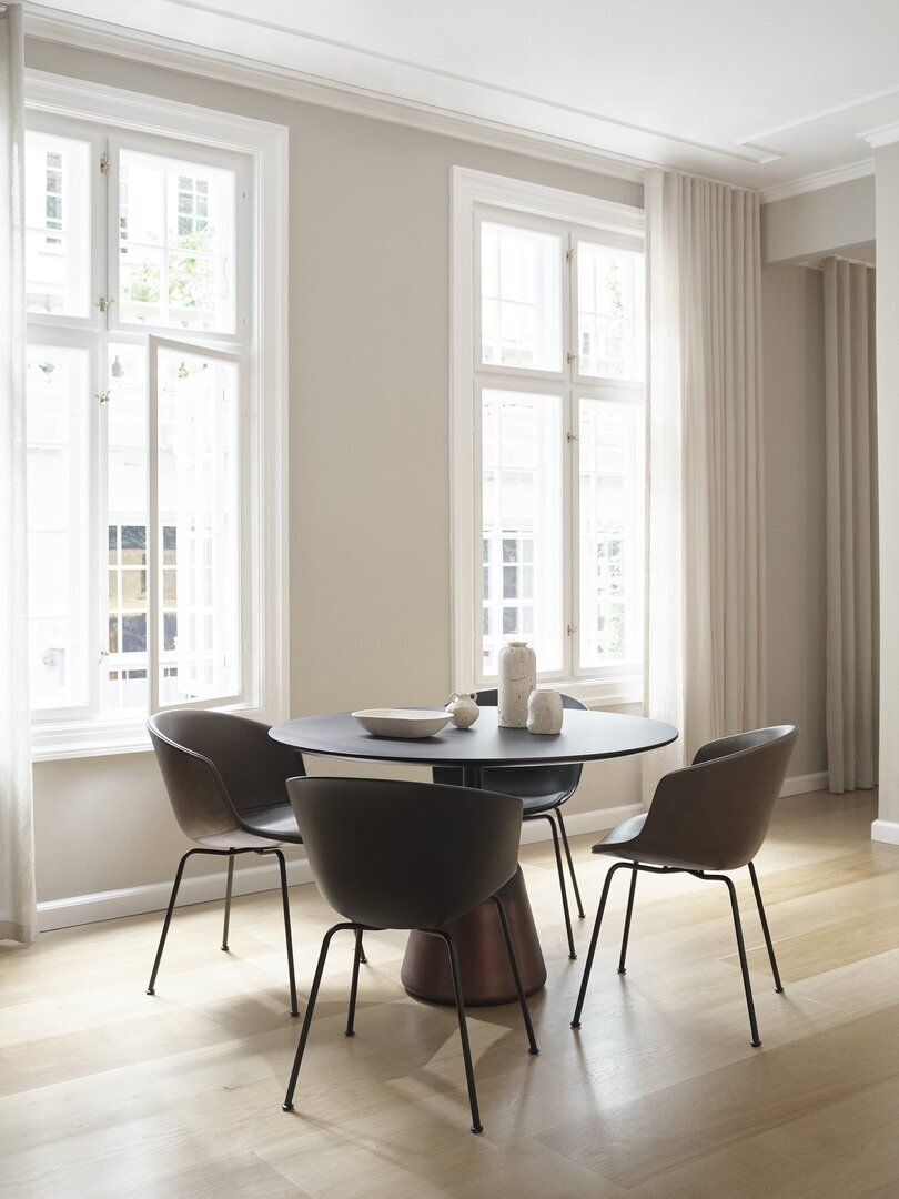 Wendelbo Coin Dining Table - Esstisch
