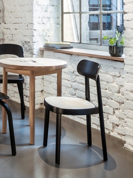 Thonet 118 SPHT Thekenhocker