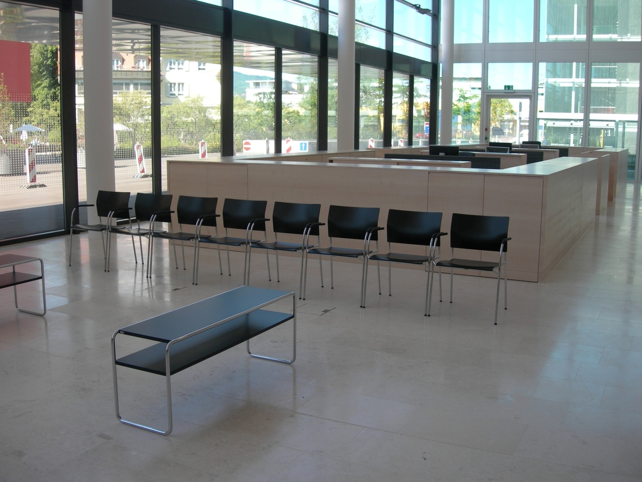 Thonet B 10/1 - Beistelltisch