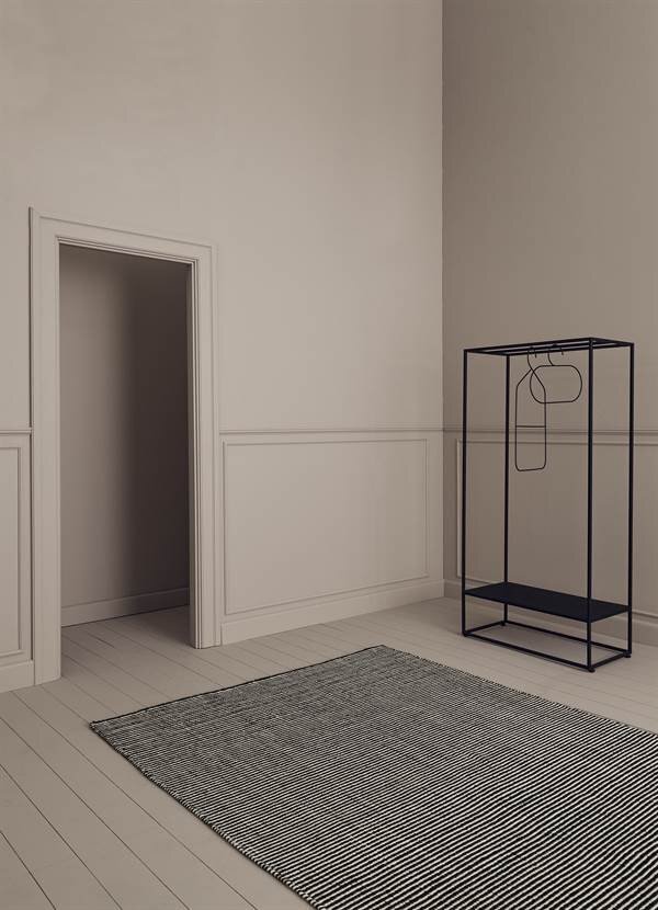 Linie Design Ajo - Black