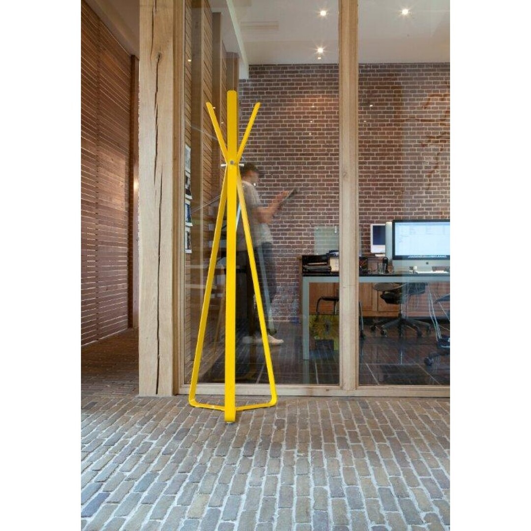 Cascando Bend Garderobe