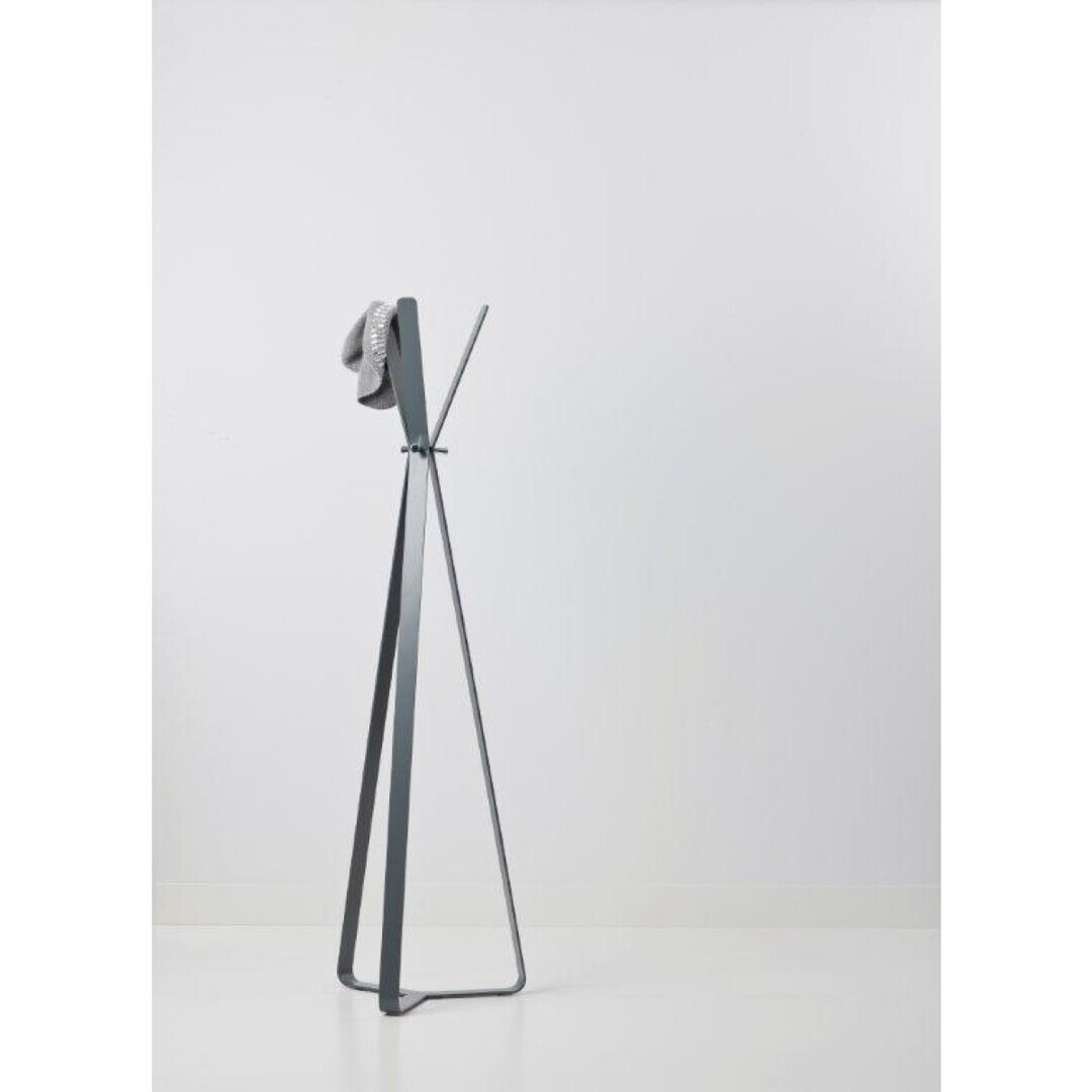 Cascando Bend Garderobe