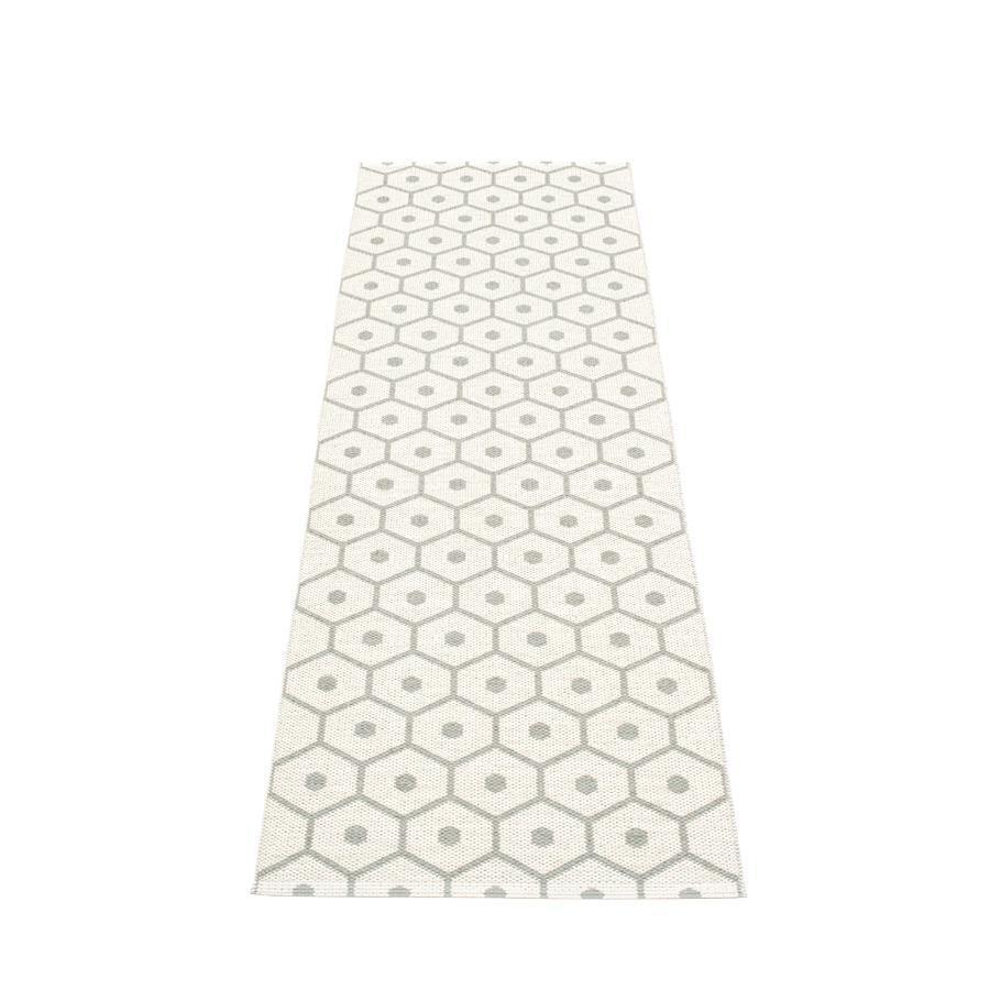 Pappelina Honey - Warm Grey · Vanilla - 70 x 225 cm