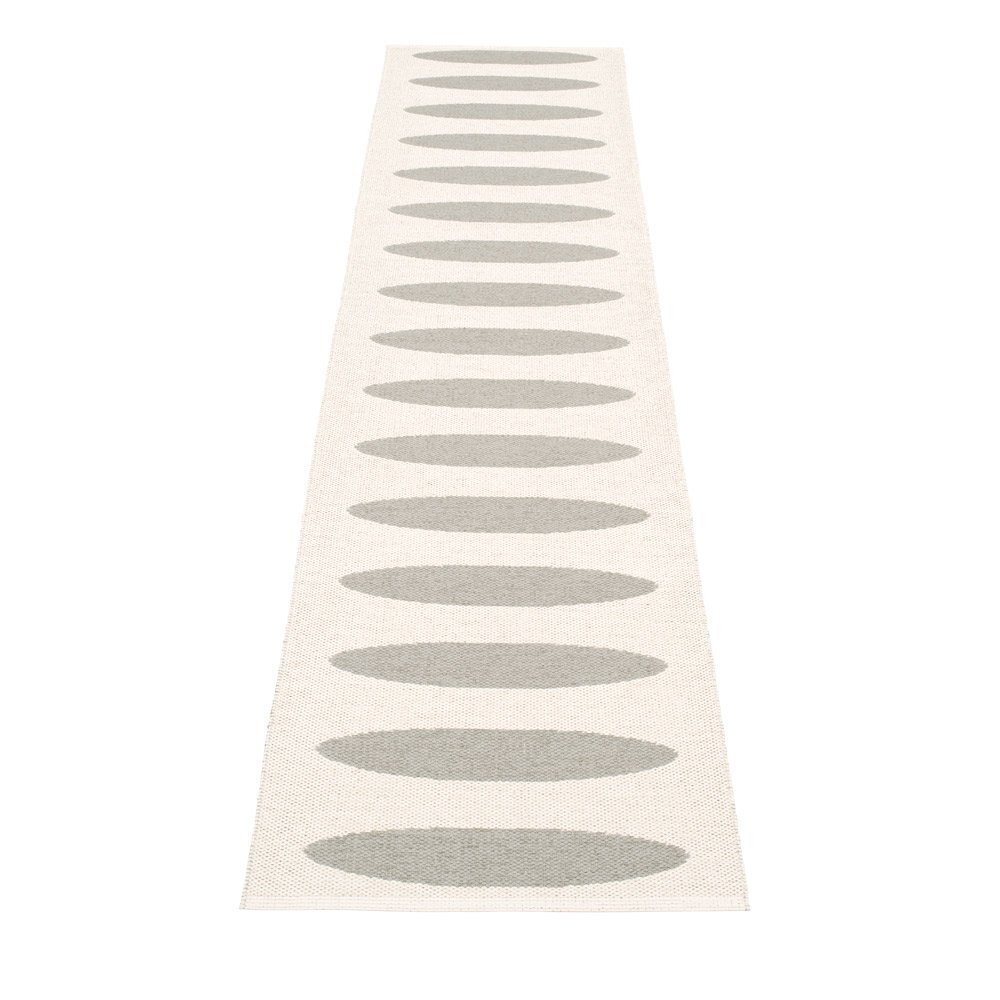 Pappelina Ella - Warm Grey · Vanilla - 70 x 375 cm