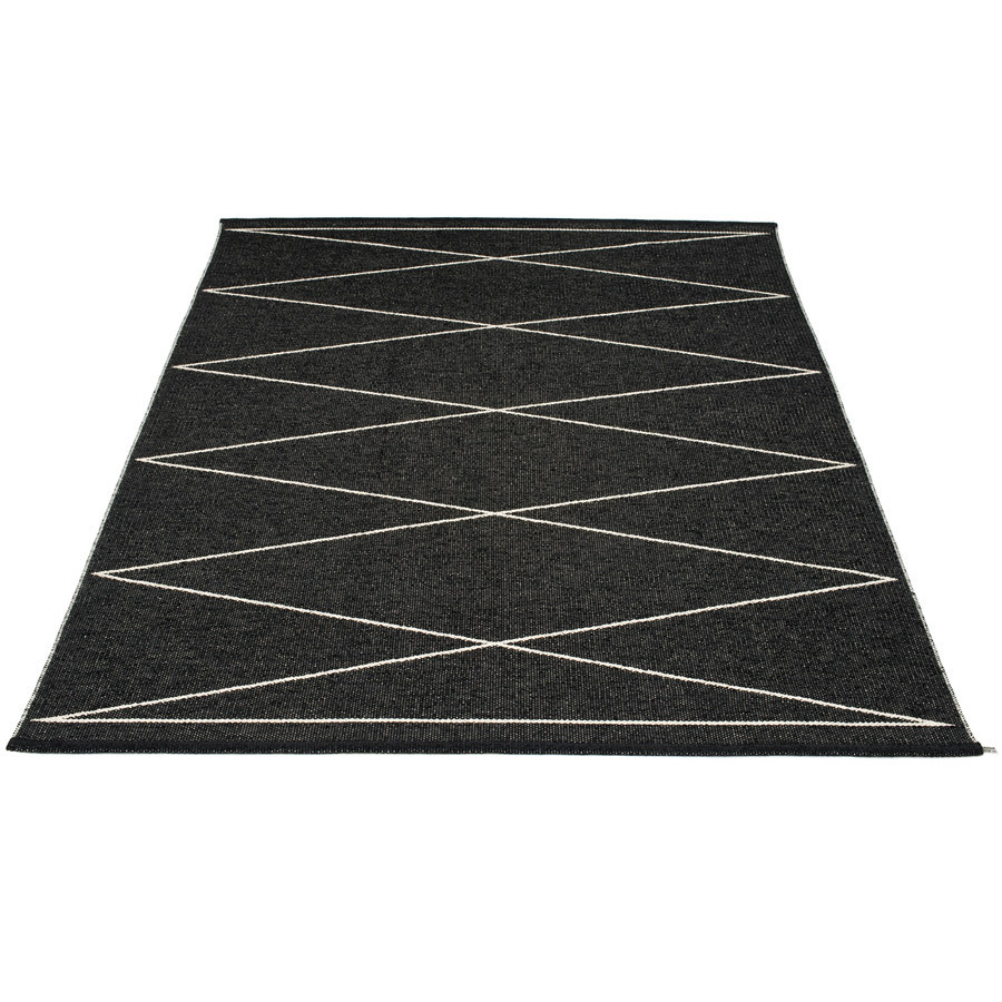 Pappelina Max - Black · Vanilla - 180 x 260 cm