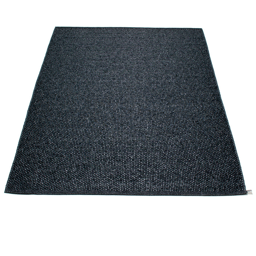 Pappelina Svea - Black Metallic · Black - 180 x 260 cm