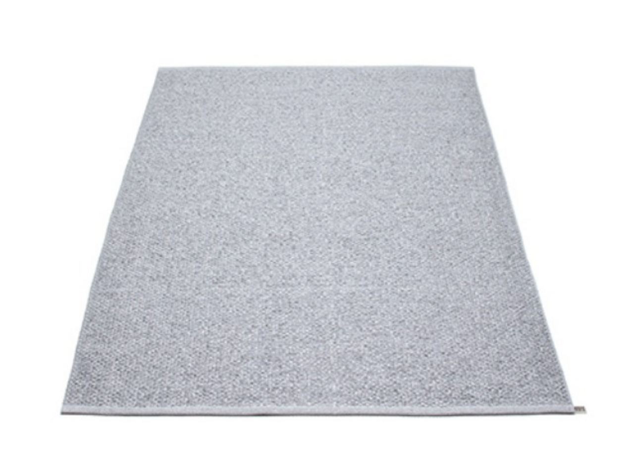 Pappelina Svea-Grey Metallic · Grey-140 x 220 cm